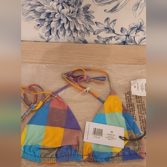 We Wore What Cooper Bikini Top - Medium - NWT - Oversized Gingham - Picture 5 of 6